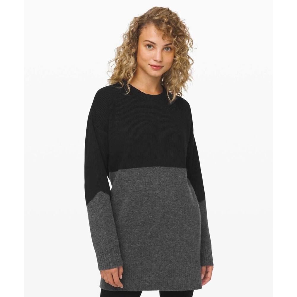 lululemon athletica Black and Gray Sweater